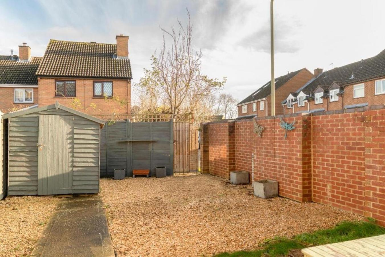 Modern 2 Bed House Close To Village Centre Kidlington Exterior photo
